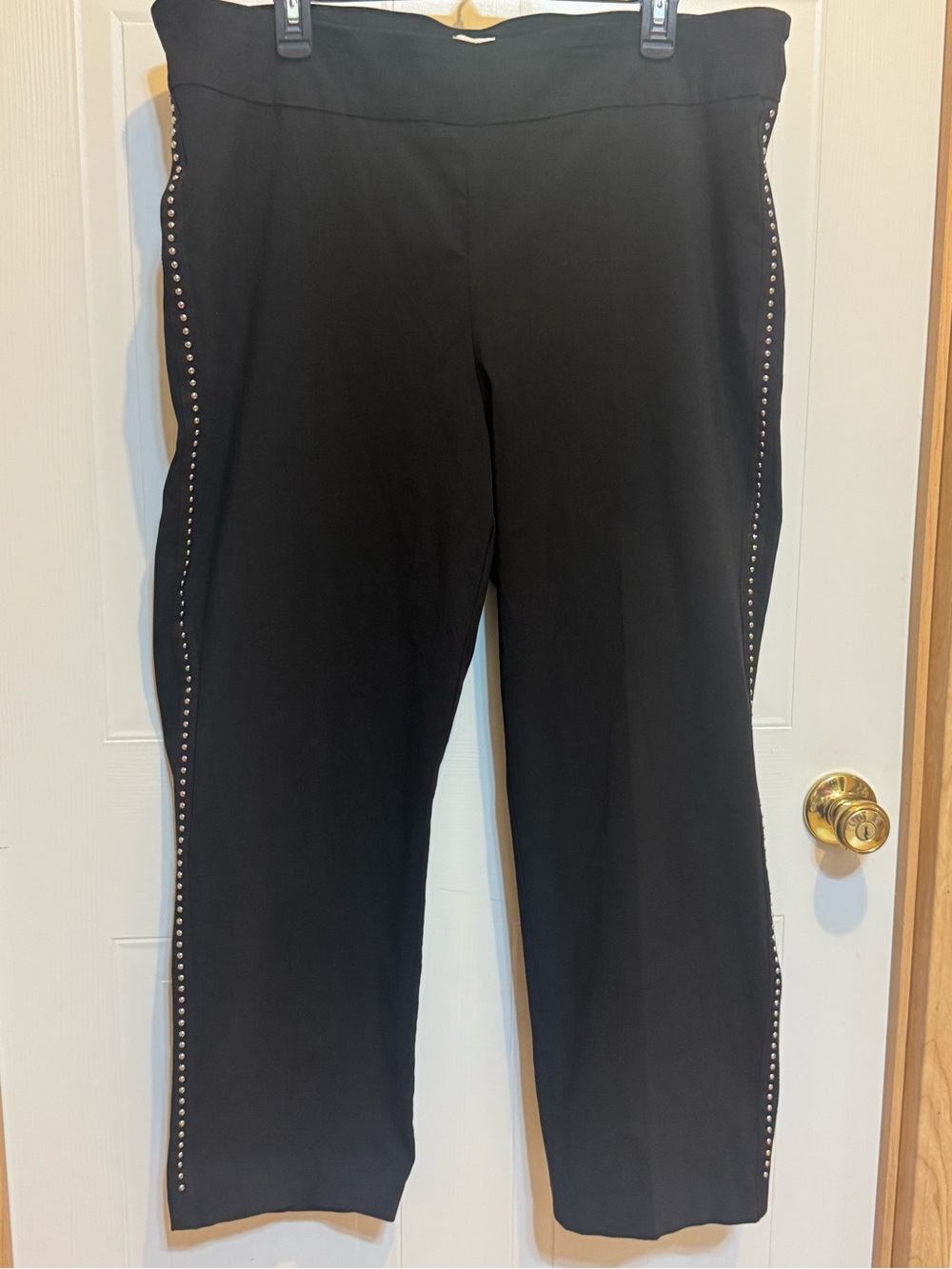 Zac & Rachel Sz 20W Black Slim Ankle Pants W/Stud-Trim NWT😊😊
